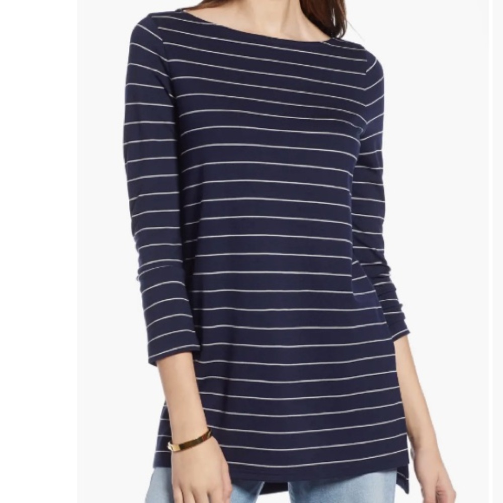 Halogen 3/4 length sleeve bateau neck tunic top. Women’s M. Black/white stripes